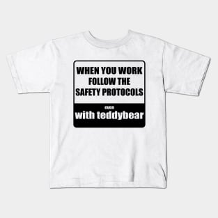 Dangerous teddybear Kids T-Shirt